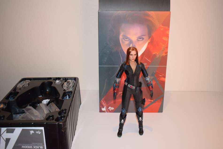 Hot Toys Black Widow