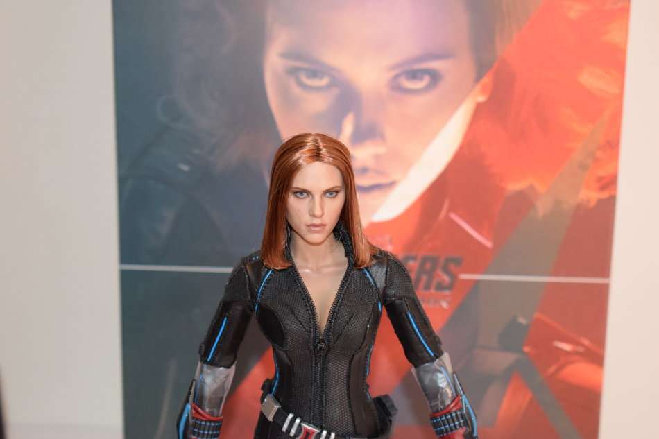 Hot Toys Black Widow
