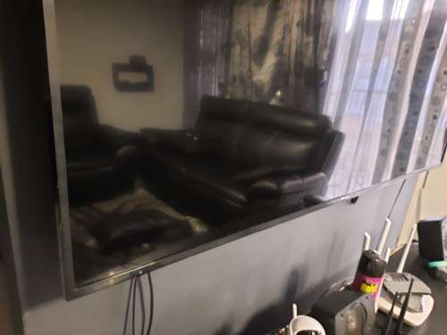 Hisense 65inch UHD smart tv with HDR