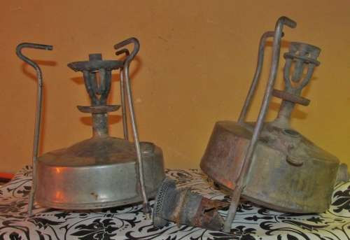 2 x Vintage primus stoves for spares/repair