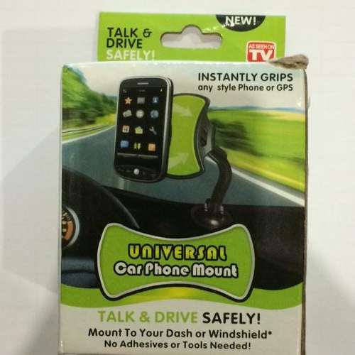 UNIVERSAL CAR PHONE MOUNT