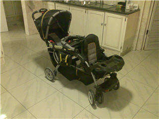 Jeep Double Pram - R1, No Reserve !!!