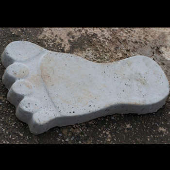Big foot concrete paver