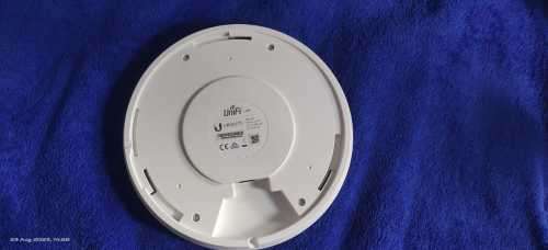 Long Range ubiquity Access Point LR