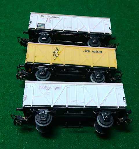 MARKLIN 3 X WAGONS HO.