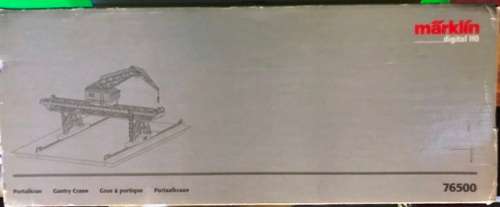 MARKLIN DIGITAL GANTRY CRANE. HO. BOTTOM OF BOX MISSING.