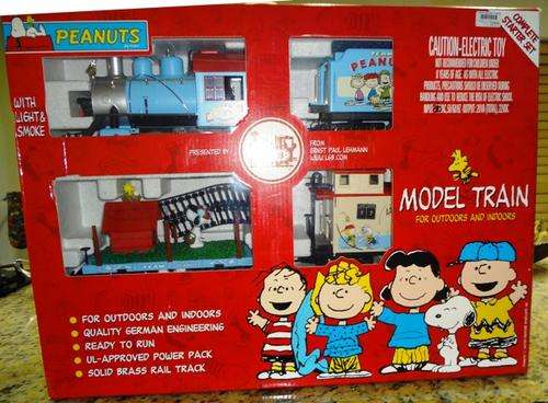 L.G.B  STARTER TRAIN SET. PEANUTS  (LIKE NEW).