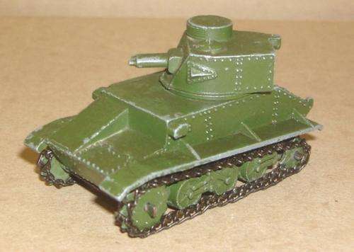 Dinky Toys 152A Light Tank
