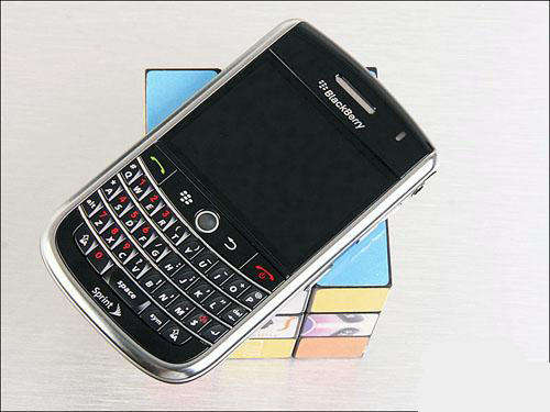 BlackBerry 9630 100 % NEW & ORIGINAL Cell phone. GSM/3G