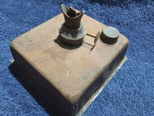 Beautiful vintage tin parafin lamp