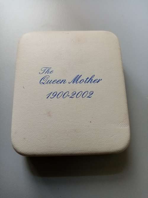 1 TROY OUNCE 999.9 PROOF SILVER 5 DOLLAR COIN OF QUEEN MOTHER-AUSTRALIAN MINT