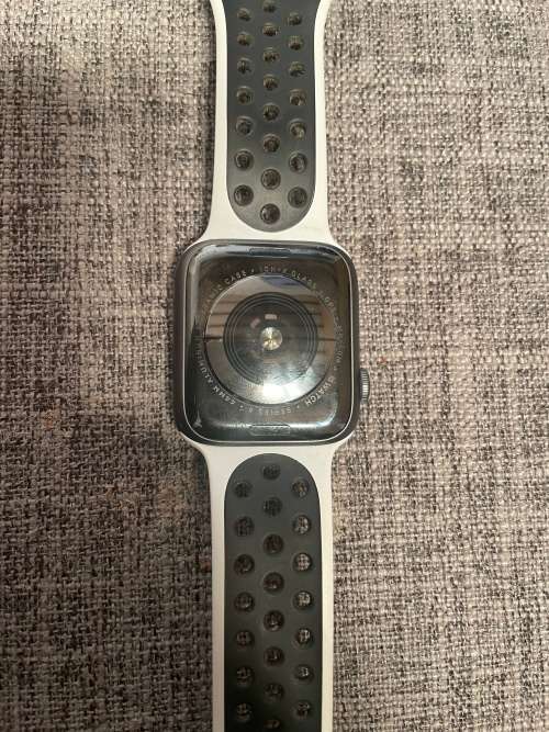 iWatch Series 4 44mm