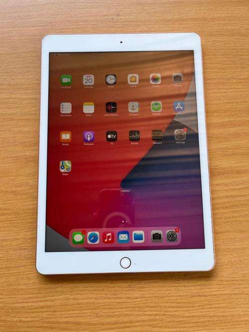 iPad 7th Generation 128GB - Rose Gold