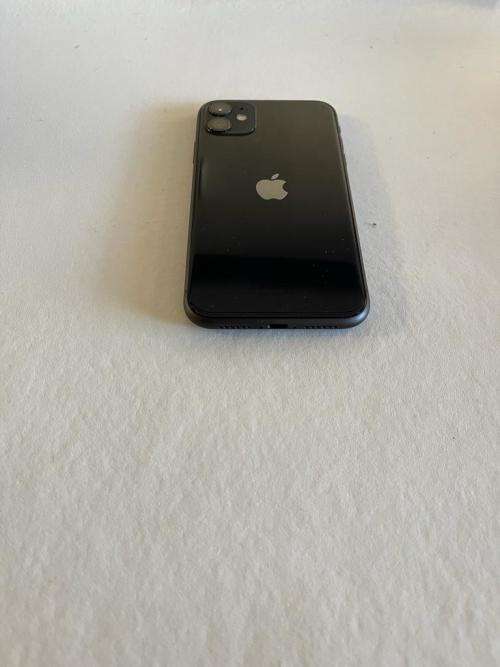 iPhone 11 | 128GB | BLACK