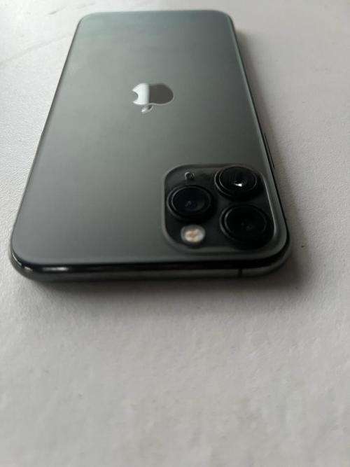 Apple iphone 11 PRO MAX pre-owned  | 256GB | GREAT condition