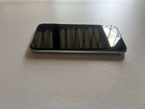 iPhone XR | 64GB | BLUE