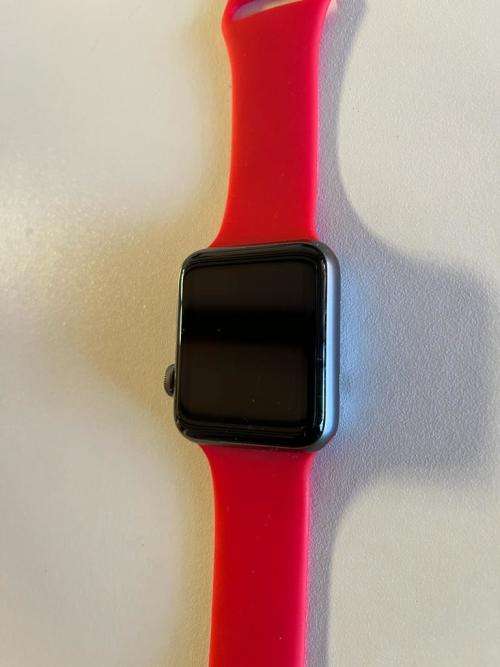 Apple Watch Series 3 GPS | 42mm | Space Grey Case