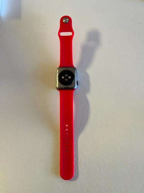 Apple Watch Series 3 GPS | 42mm | Space Grey Case