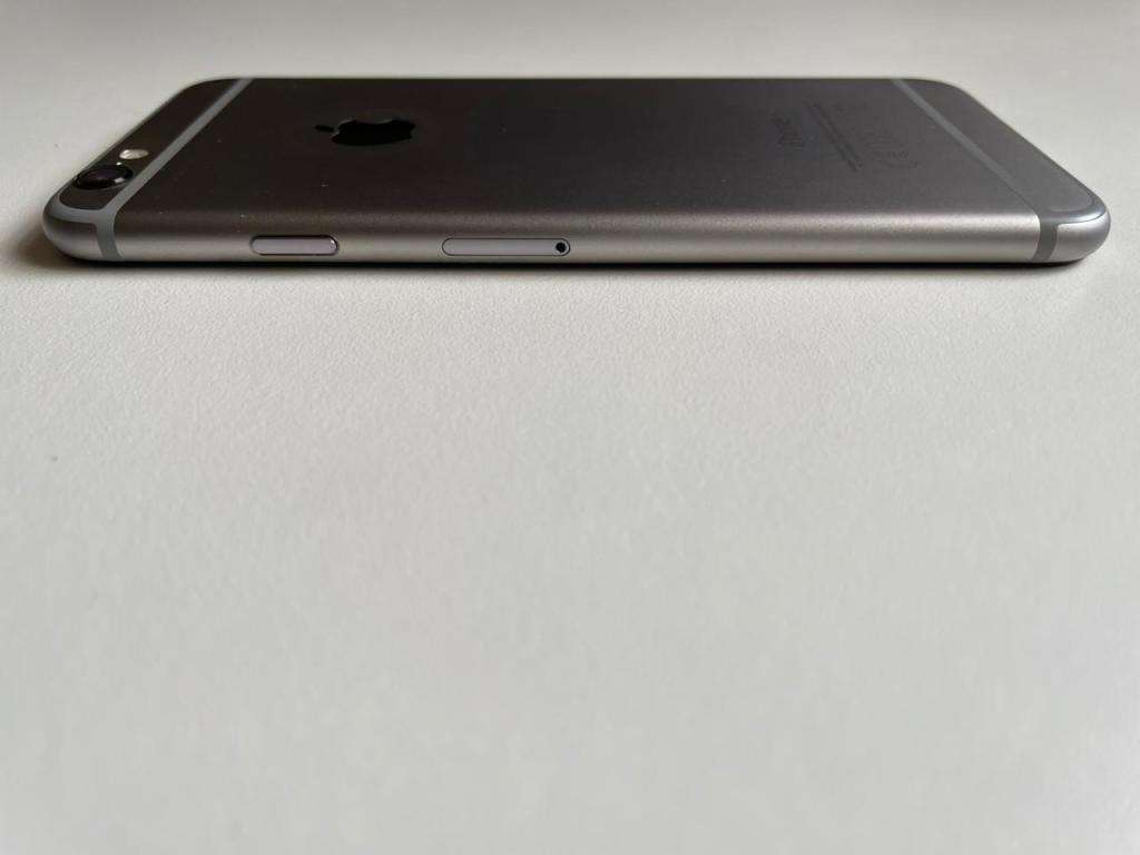 iPhone 6S | 64GB| SILVER