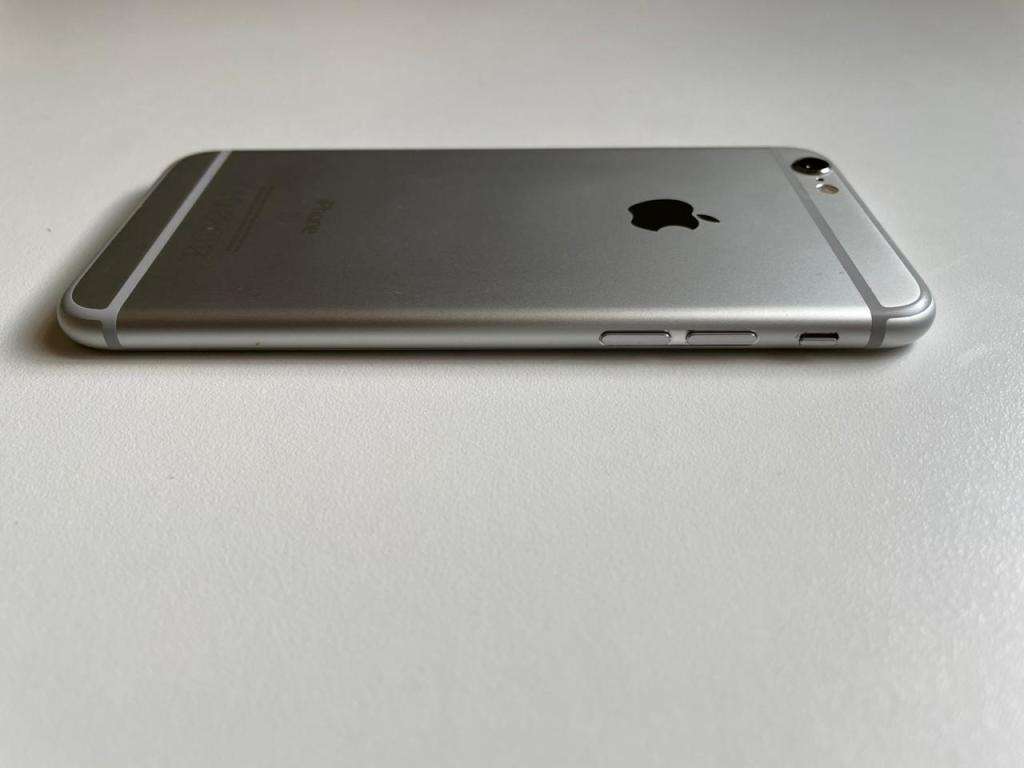 iPhone 6s | 64GB| SILVER