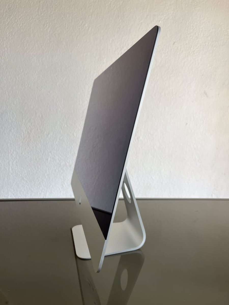 Apple iMac 27' Retina | Quad Core i5, 8GB Ram, 1TB HDD, nVidia Graphics | Late 2013