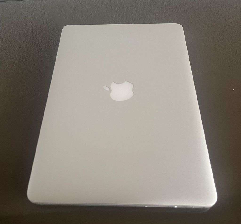 MacBook Pro (Retina, 13-inch, Early 2013)