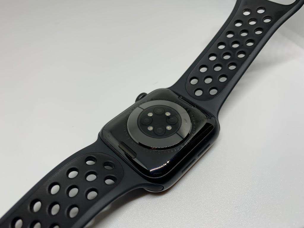 Apple Watch Series 4 Nike 44mm