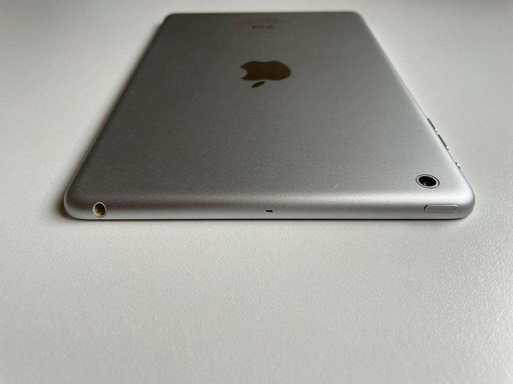 iPad Mini | 16GB| SILVER