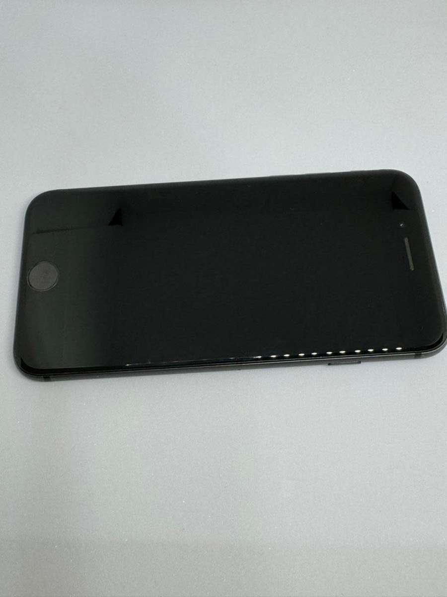 iPhone 8 | 64GB | Black