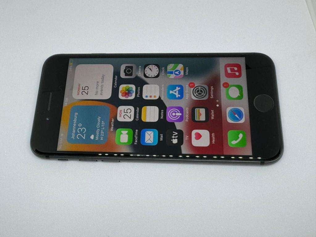 iPhone 8 | 64GB | Black