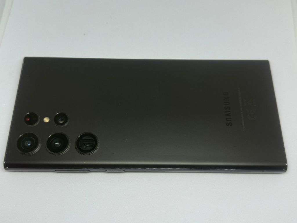 Samsung Galaxy S22 ULTRA 5G 256 GB | Phantom Black Dual Sim