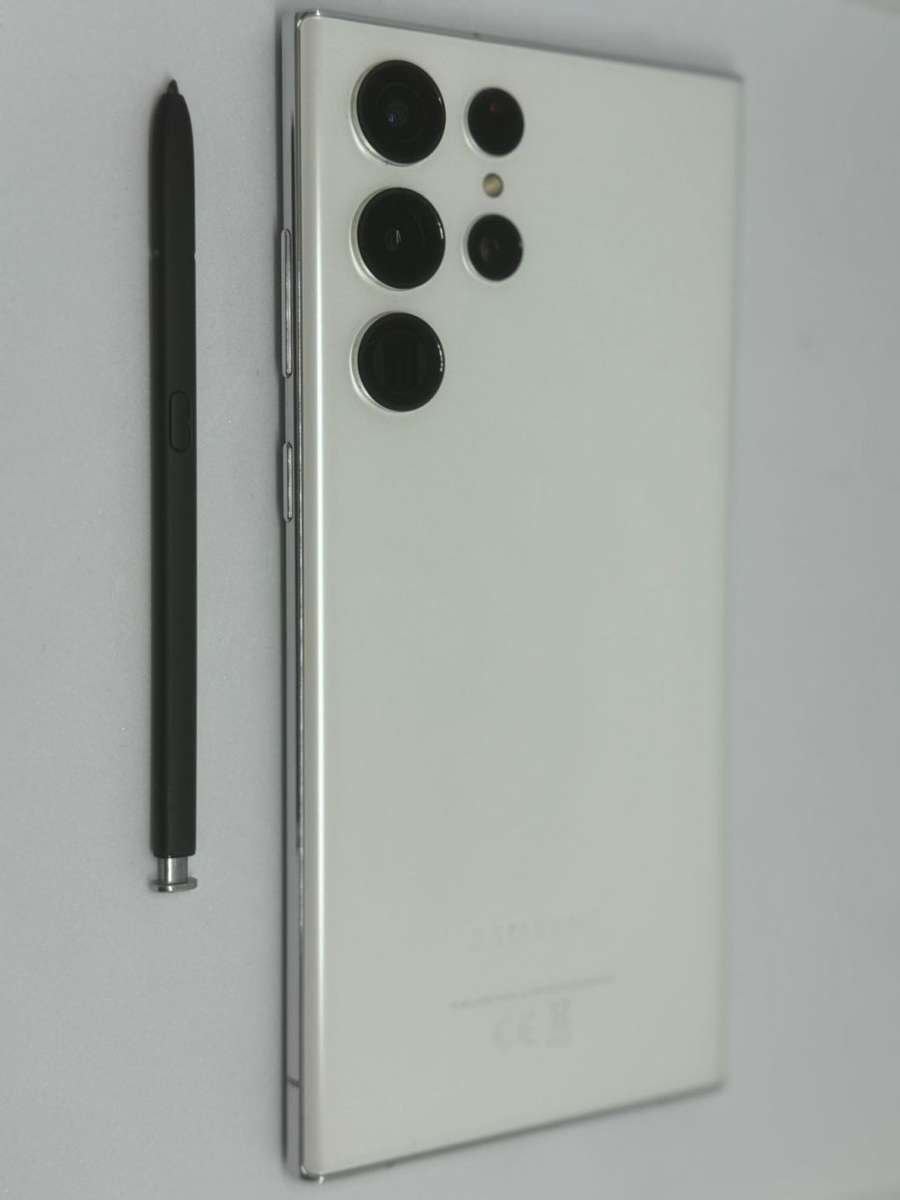 Samsung Galaxy S22 ULTRA 5G 256 GB | Phantom White Dual Sim