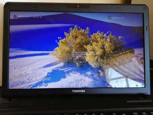 TOSHIBA C660 LAPTOP 15.6" I3 2310M, 500GB HDD, 4GB DDR3 RAM