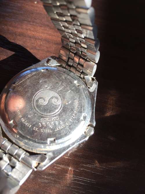 Seiko Quartz Sports 100 Vintage Diver Watch