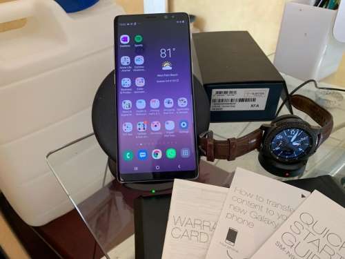 Samsung Galaxy Note8 with kit in original box (excellent condition)