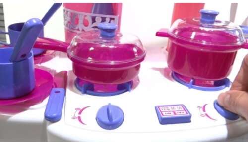 Little Girls Dream Kitchen Play Set