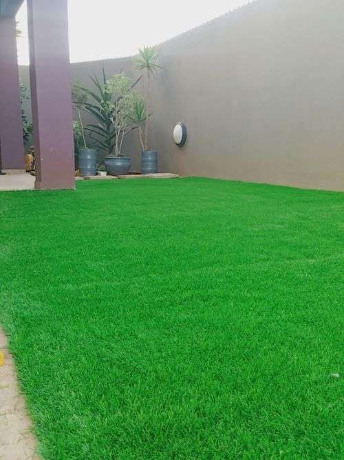 Artificial Grass - 15mm (HEAVY DUTY)