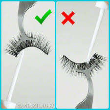 MAGNETIC EYELASHES