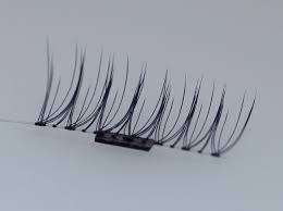 MAGNETIC EYELASHES
