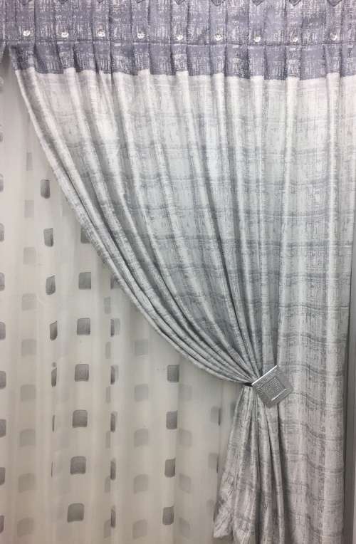 STANDARD SIZE CURTAIN