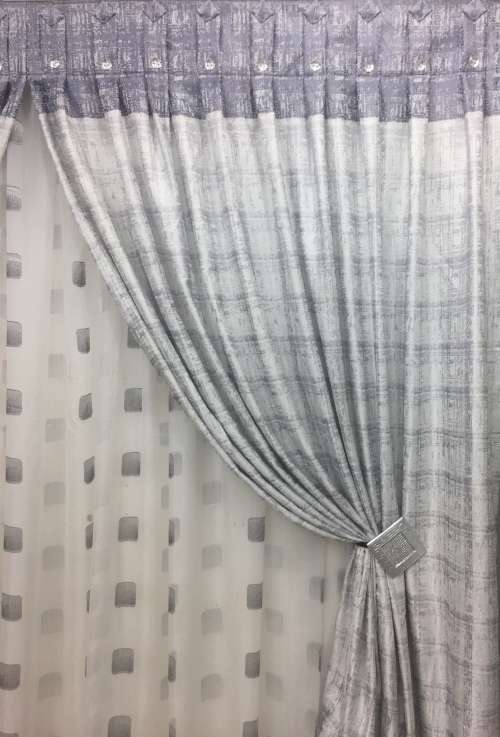 STANDARD SIZE CURTAIN