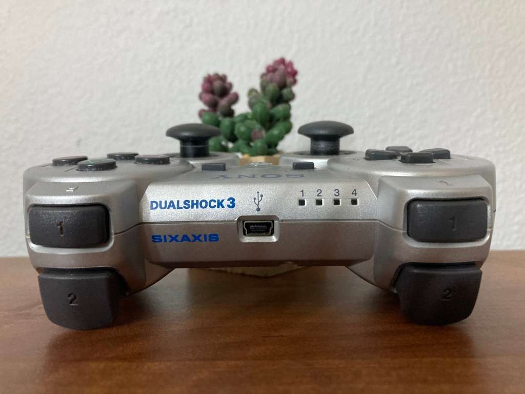 Sony Wireless DualShock 3 Controller - CECHZC2E - PlayStation 3 (PS3) - Silver