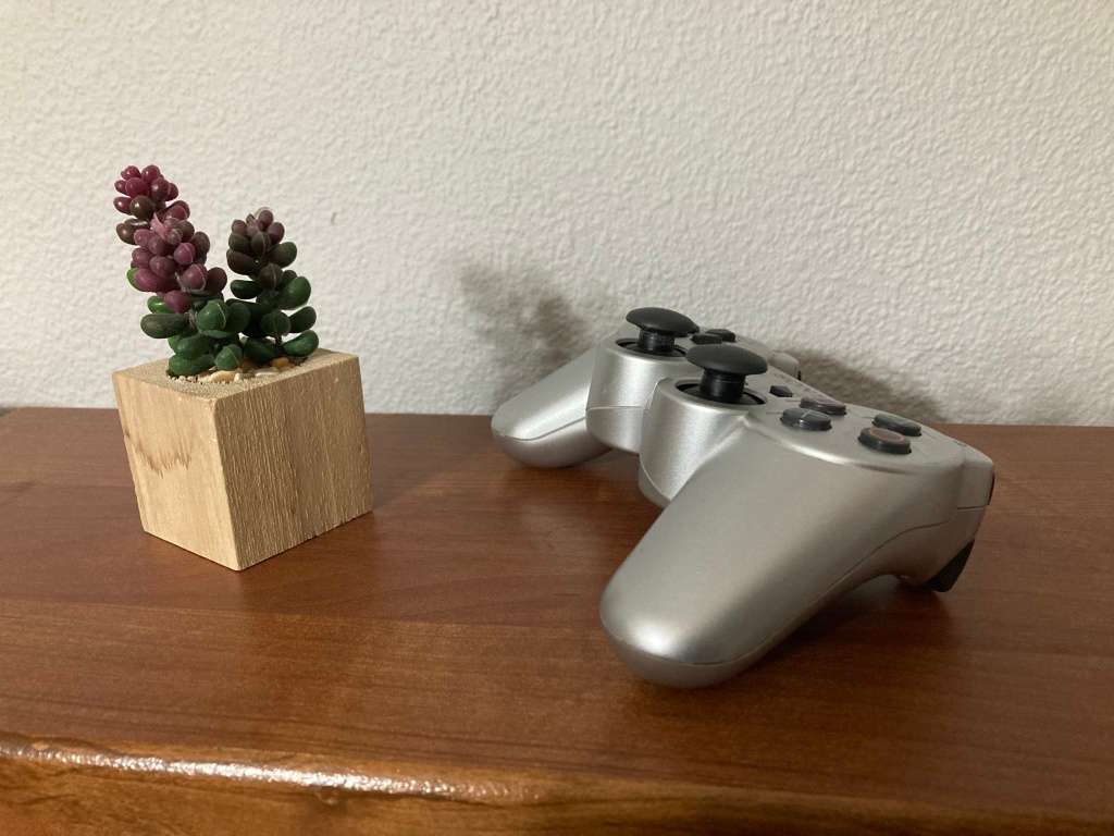 Sony Wireless DualShock 3 Controller - CECHZC2E - PlayStation 3 (PS3) - Silver