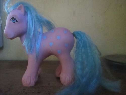 MY LITTLE PONY-  DADDY BRIGHT BOUQUET PINK BODY WITH BLUE HEARTS- 1987