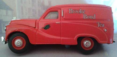 The DINKY Collection - 1953 AUSTIN A40 - Brooke Bond Tea