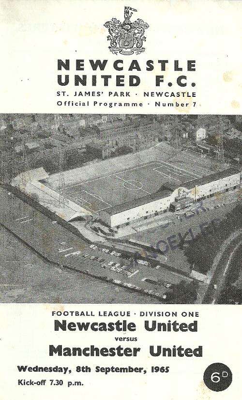 Newcastle United v Manchester United 1965/66 League Divison 1 Match Programme