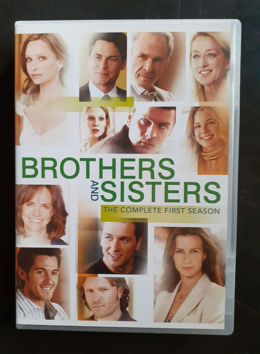 Brothers and Sisters - The Complete First Season ( 6 DVD Set)