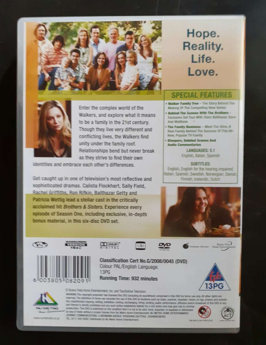 Brothers and Sisters - The Complete First Season ( 6 DVD Set)