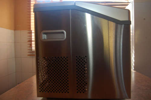 Snomaster Ice Maker 15KG