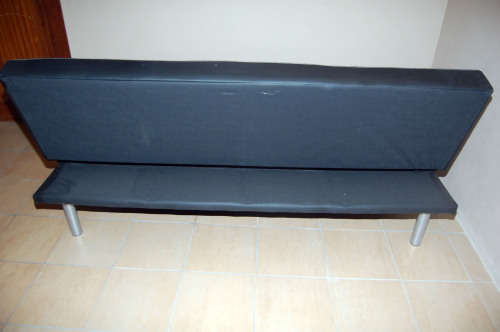 Sleeper couch * REDUCED TO GO*